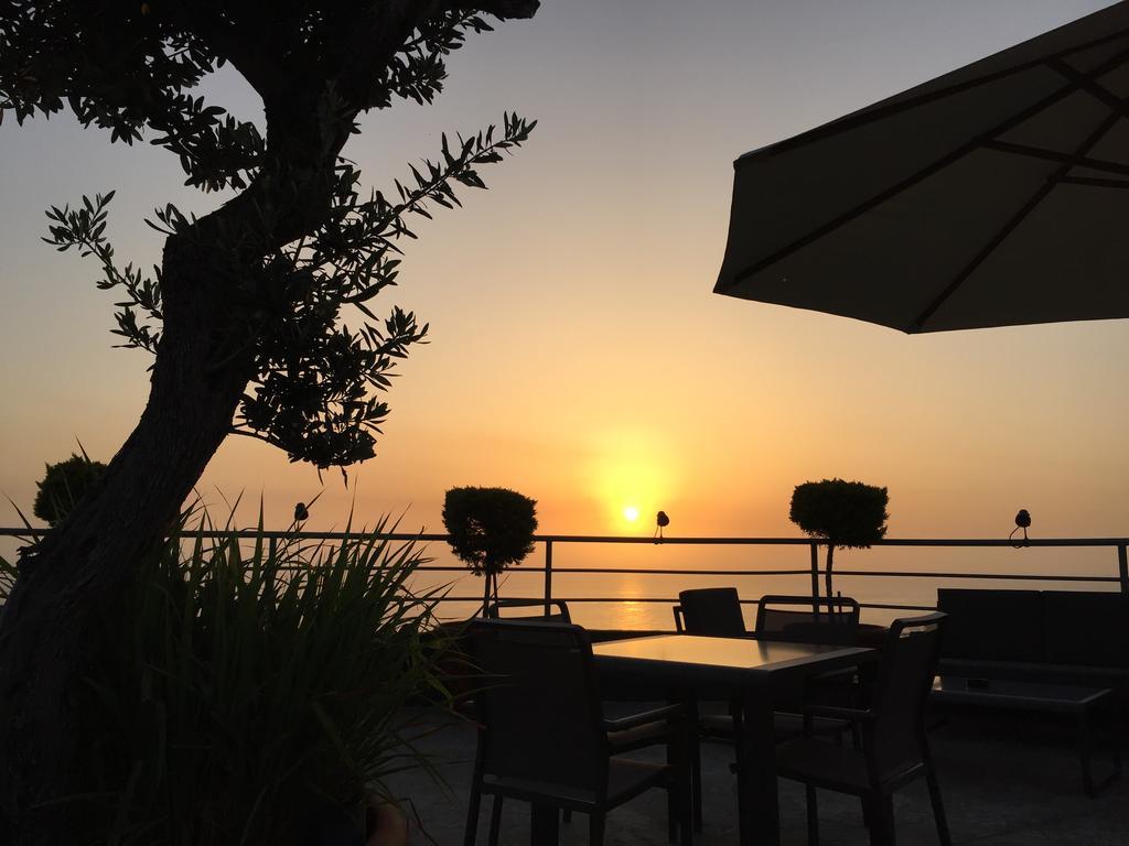 L'Hotel De Mon Pere Byblos Zewnętrze zdjęcie